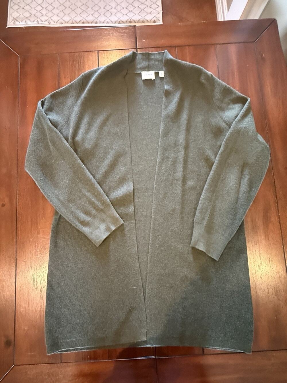 Cyrus Women’s L Knit Cardigan Sweater Open Front V-Neck Long Sleeve Olive Green